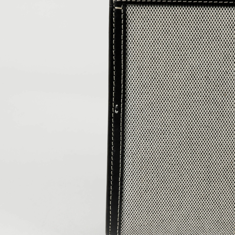 BURBERRY Triton Pocket 迷你托特肩背包 8039363-4