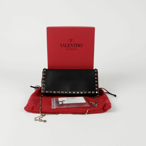 VALENTINO Rockstud WOC 鏈條手拿斜背包 0561