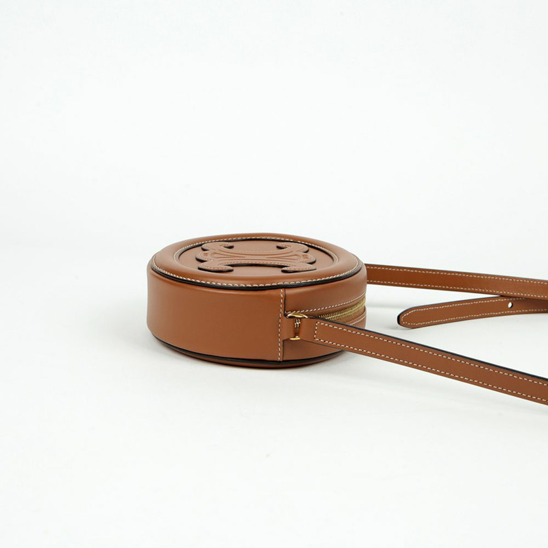 【包稅】CELINE 10I703DPQ Triope 橢圓形脈動單肩斜背包-4