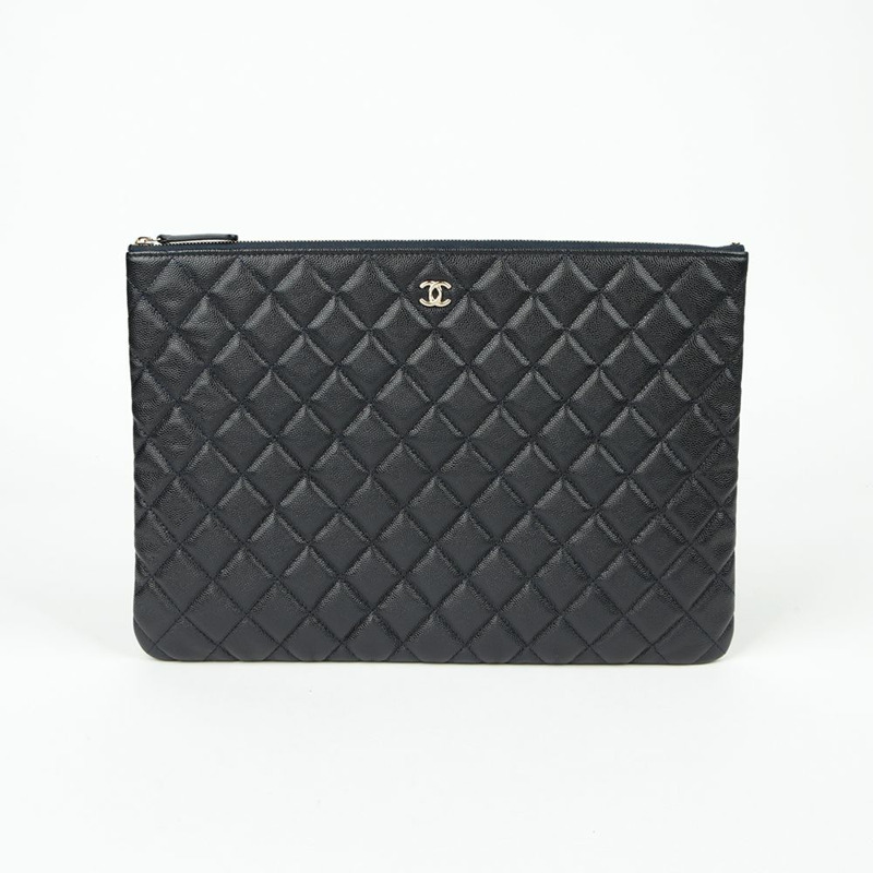 CHANEL A82552 Caviar Skin 經典大手拿包-1
