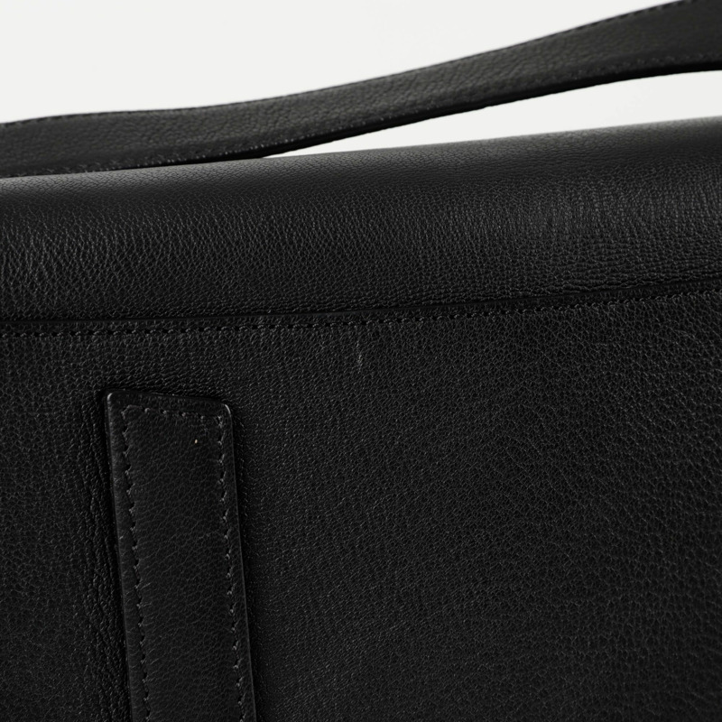 GIVENCHY Antigona 小號托特單肩包 BB05102012-7