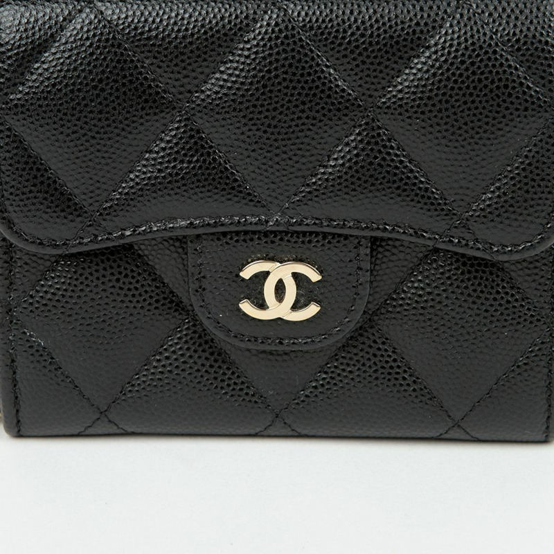 CHANEL Caviar Skin 經典鏈條皮夾斜背包 AP0238-2