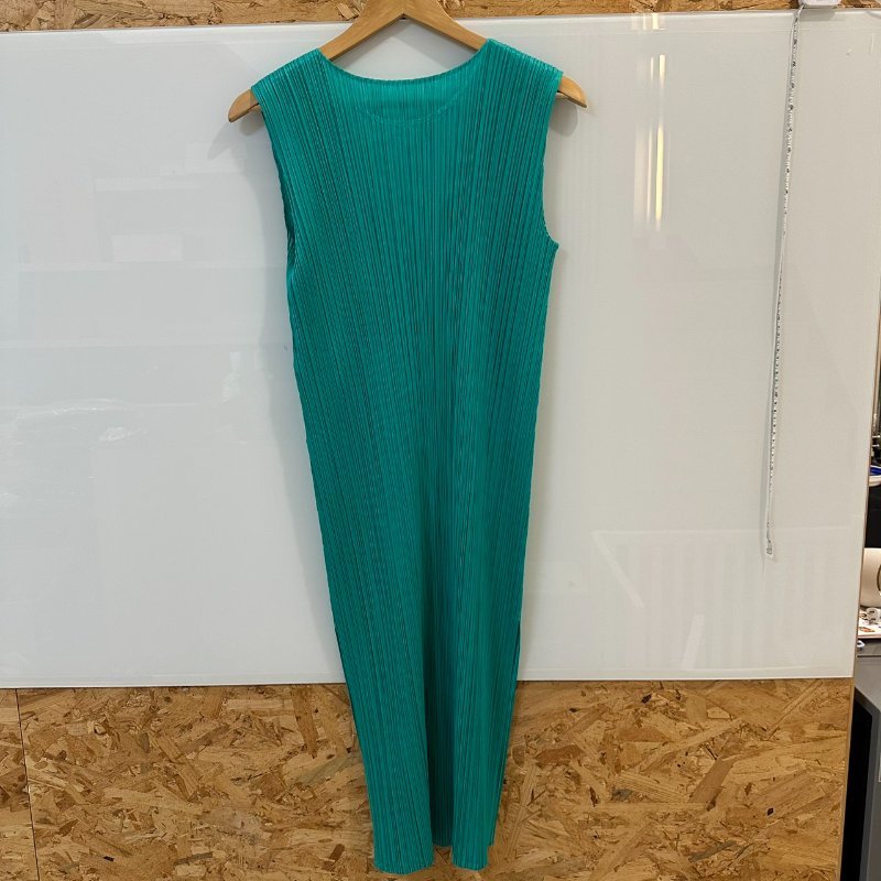 【美收精品】PLEATS PLEASE 水藍色連身裙 4-81【隔月月中將轉賣至日本 上架期限30天】-1