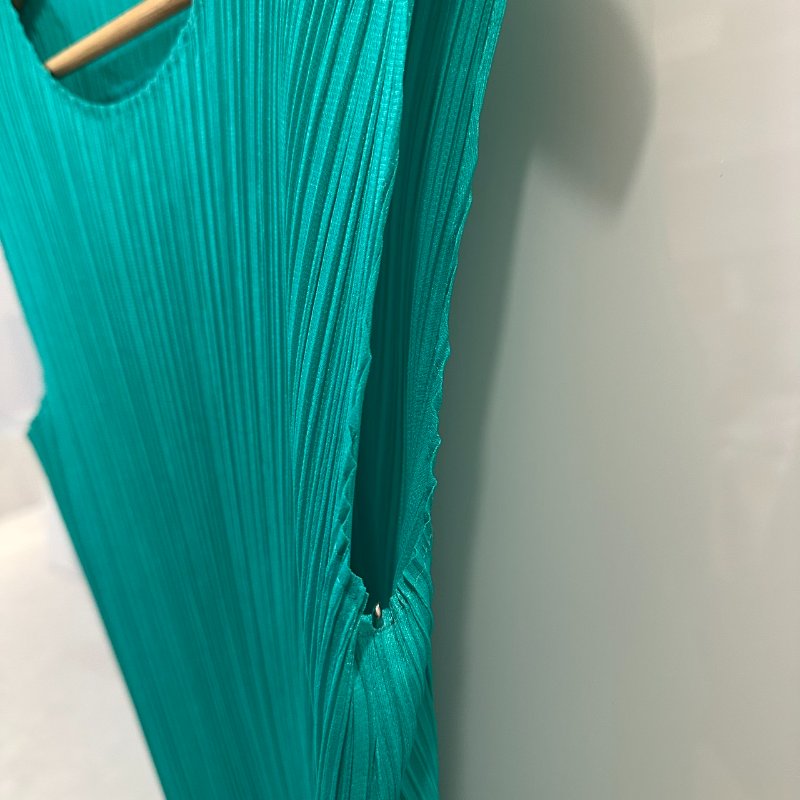 【美收精品】PLEATS PLEASE 水藍色連身裙 4-81【隔月月中將轉賣至日本 上架期限30天】-3