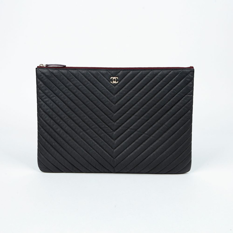 CHANEL A82552 Caviar Skin 經典大手拿包-1