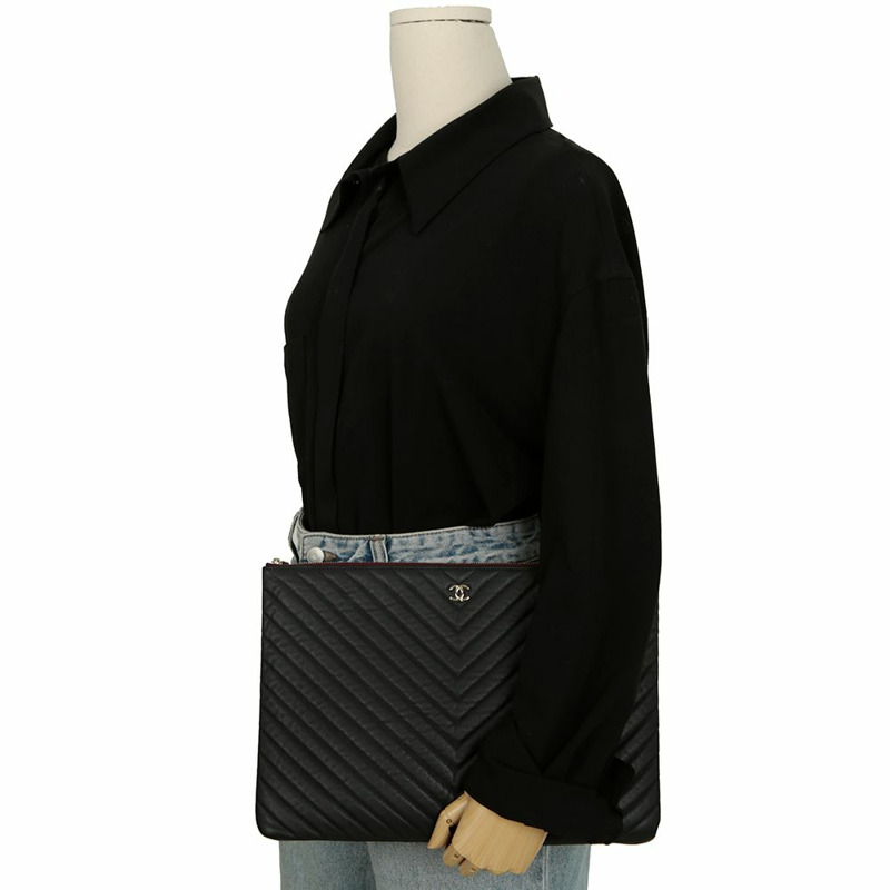 【包稅】CHANEL A82552 魚子醬紋經典大手拿包-10