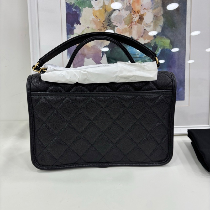 Chanel香奈兒 25B黑金荔枝皮金幣四葉草郵差包！晶片款 全新10.14購證-2