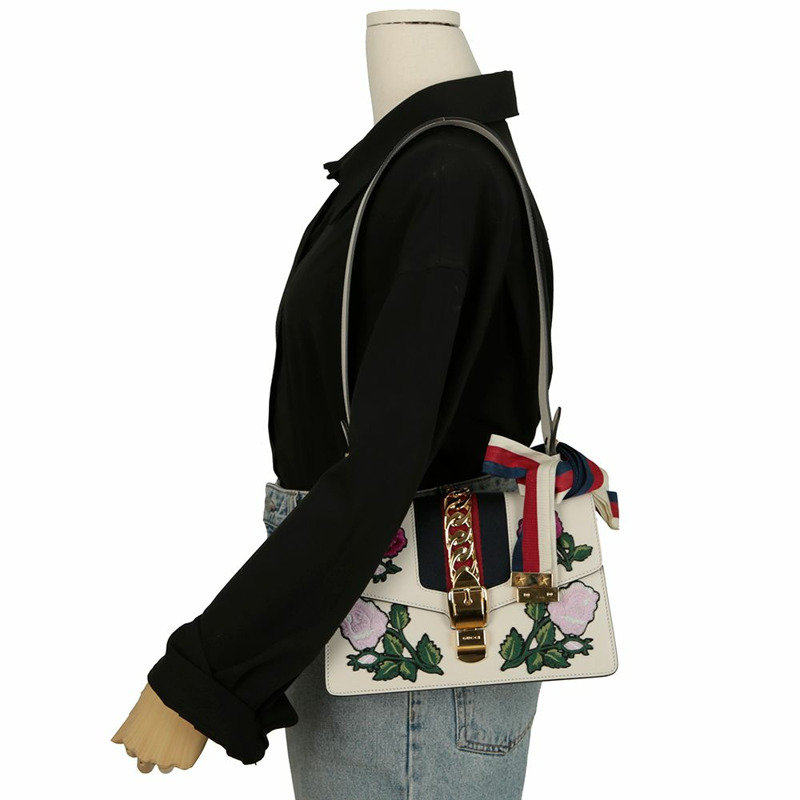 【包稅】GUCCI 421882 Silvia 小號單肩包-13