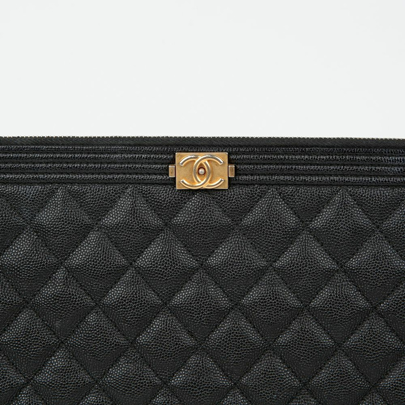 CHANEL Caviar Skin Boy 大號手包 A84407-2