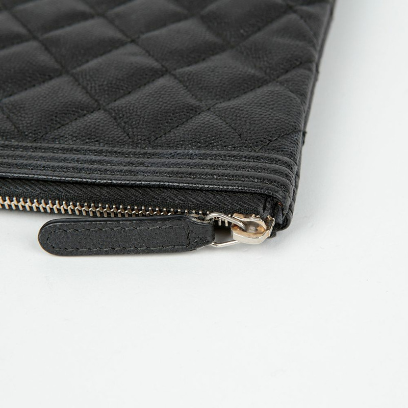 CHANEL Caviar Skin Boy 大號手包 A84407-7