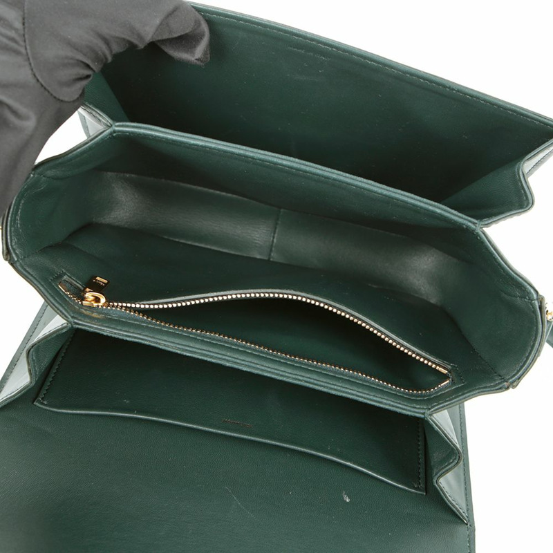CELINE Classic Triope 中型肩斜背包 187363BF4-10