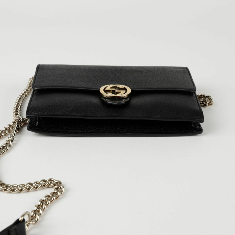 GUCCI 互扣式迷你鏈條斜背皮夾 510314-6