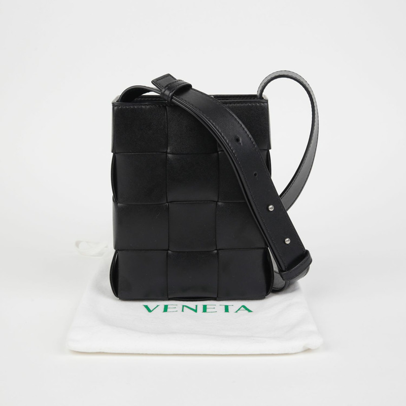BOTTEGA VENETA Cassette 迷你手機支架單肩斜背包 729298-0