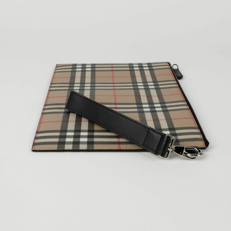 BURBERRY Edin 背帶袋 8016615-6