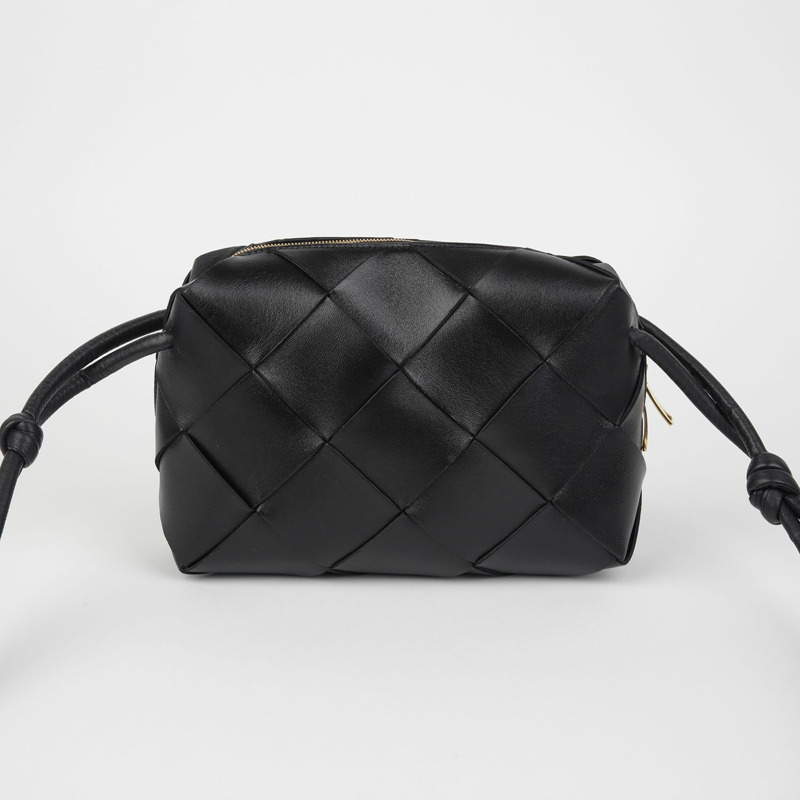 BOTTEGA VENETA Cassette 小型相機單肩斜背包 709417-1