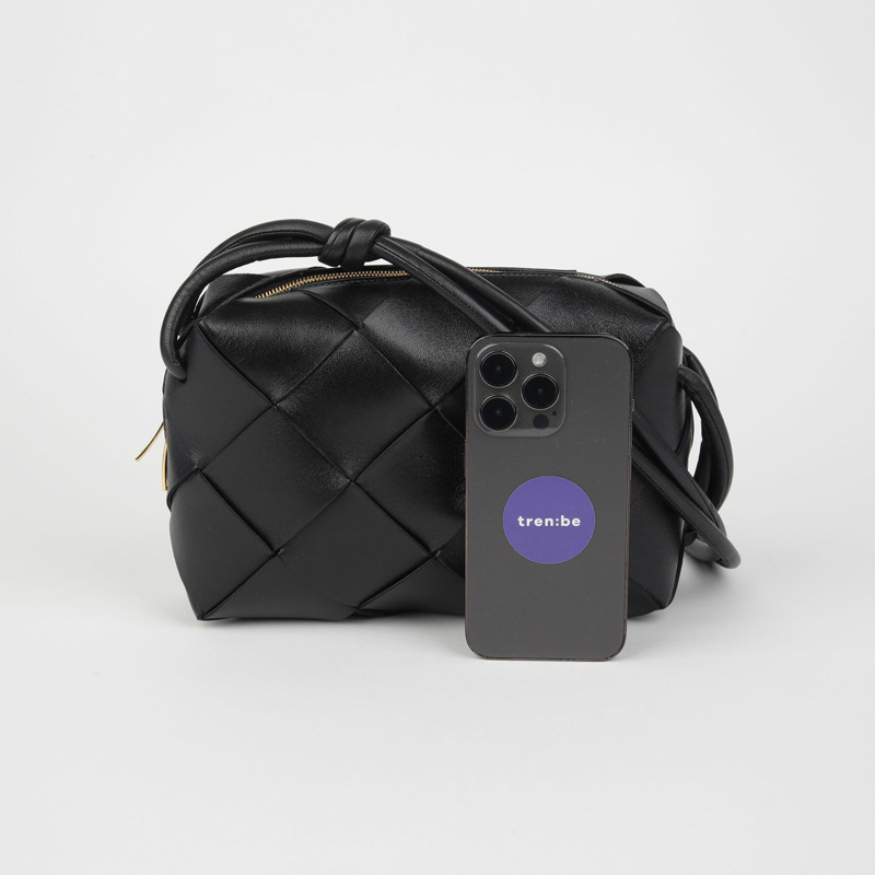 BOTTEGA VENETA Cassette 小型相機單肩斜背包 709417-4
