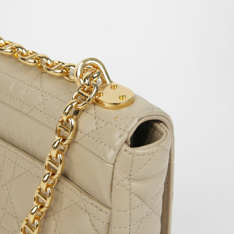 DIOR M9241UWHC Caro 小號肩斜背包-6