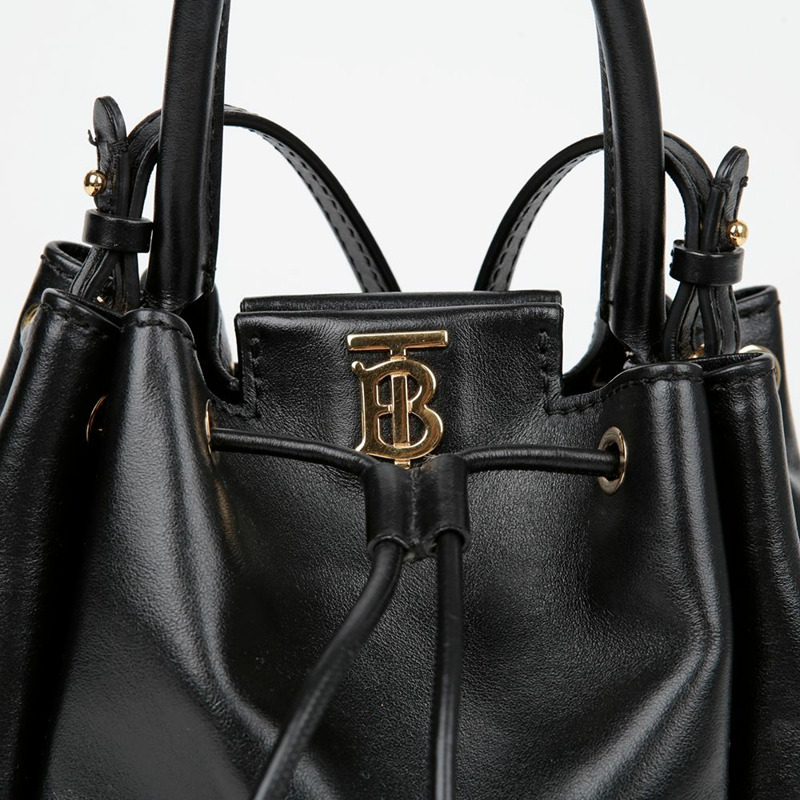 BURBERRY Monogram Motif TB 水桶托特肩背包 8028541-2