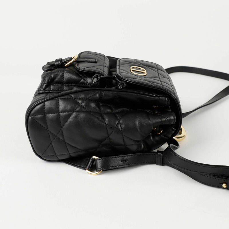 DIOR M6302UNOZ Caro 小號背包-7