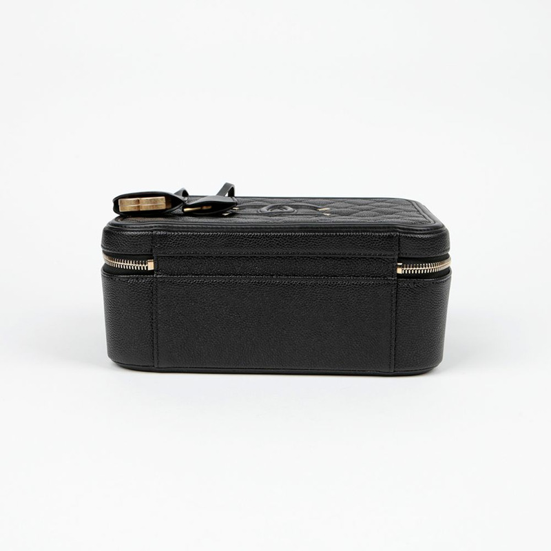 【包稅】CHANEL A93344 魚子醬皮化妝包大手提單肩包-5