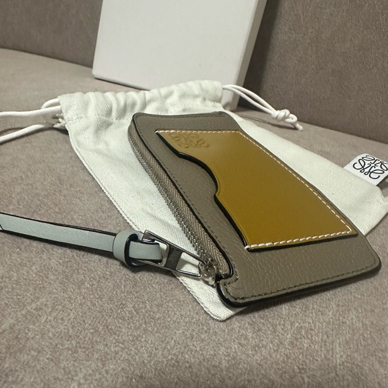 Loewe 💫 卡夾 零錢包-9