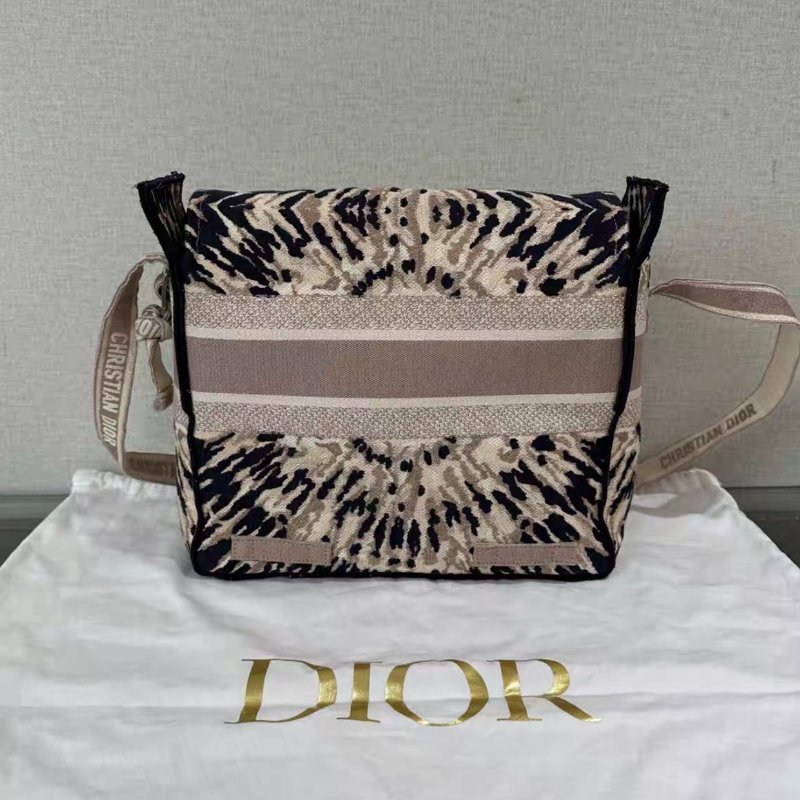 DIOR 萬花筒刺繡斜背郵差肩背斜背包 28*25*12 99新配件塵袋-2