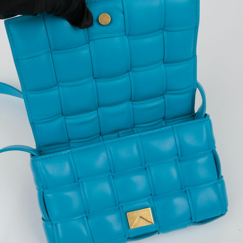 【包稅】BOTTEGA VENETA 附襯墊卡附小號單肩斜背包 717506-9