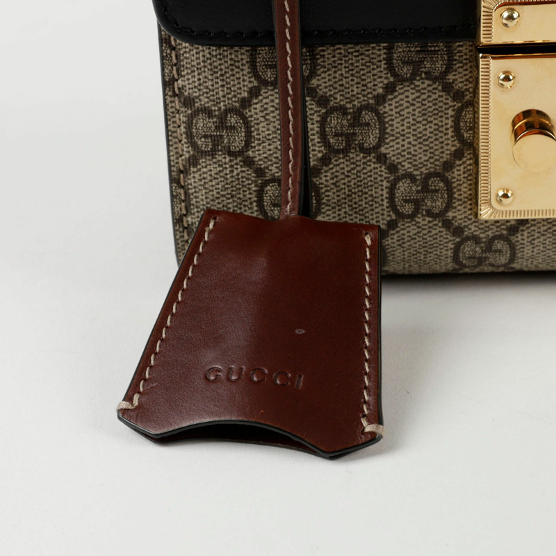 GUCCI Paddle Lock 小號鏈條單肩斜背包 409487-2