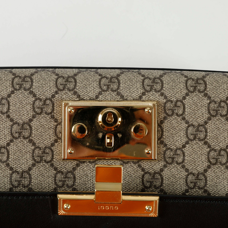 GUCCI Paddle Lock 小號鏈條單肩斜背包 409487-8