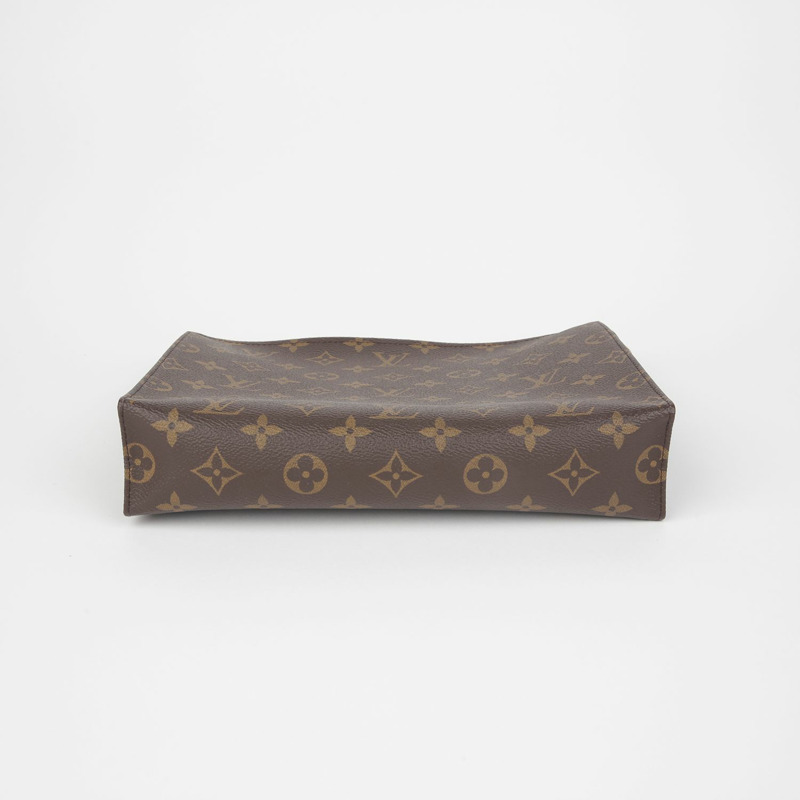 LOUIS VUITTON 盥洗包 19 M47544-3