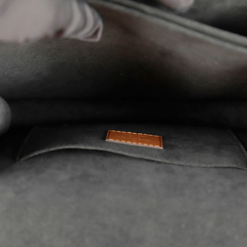 LOUIS VUITTON Dauphine MM 斜背包單肩包 M45958-9