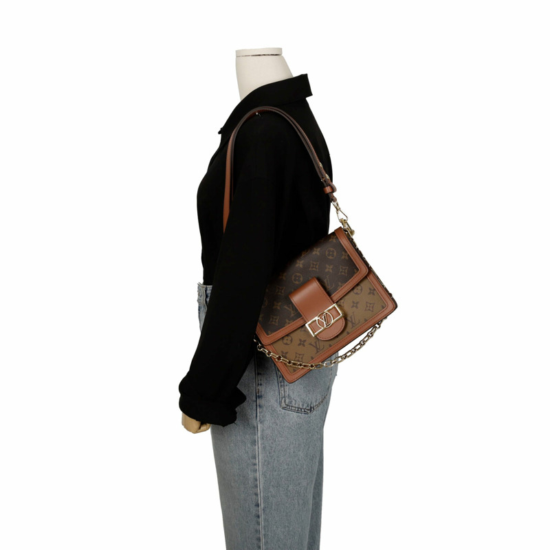 LOUIS VUITTON Dauphine MM 斜背包單肩包 M45958-11