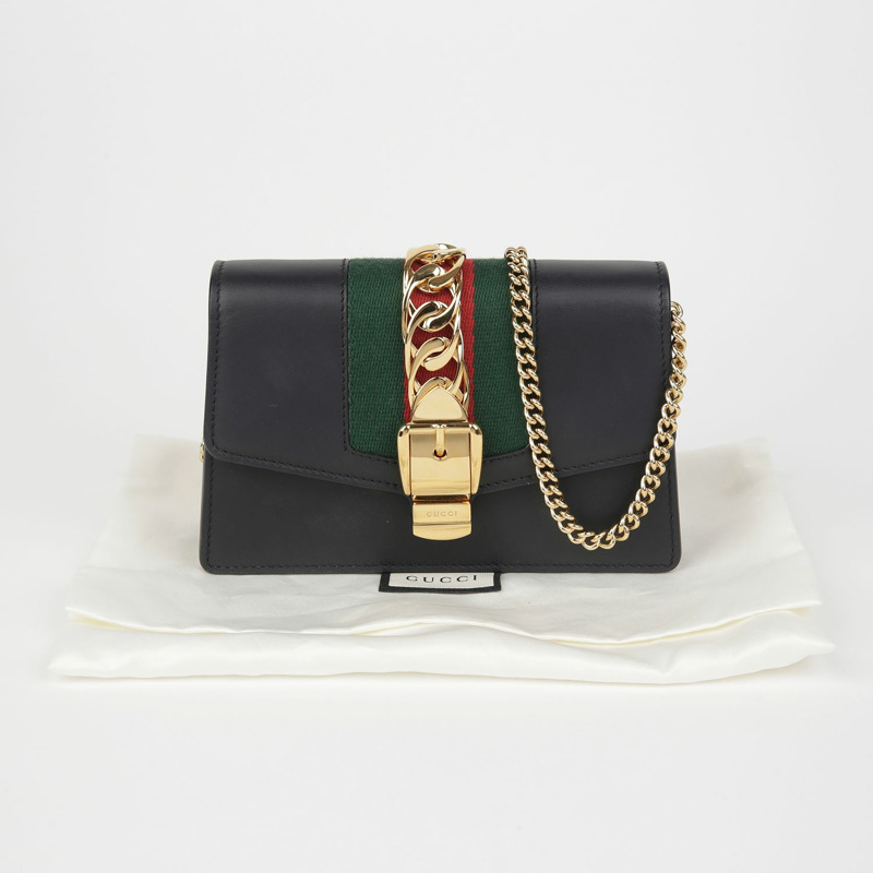 GUCCI Silvie 超迷你鏈肩斜背包 494646-0