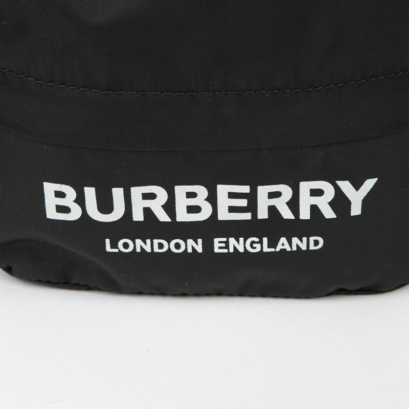 BURBERRY 抽繩 Foibe 水桶包 8032188-3