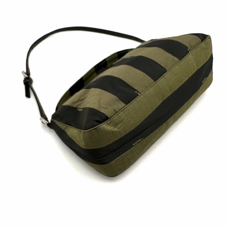 FENDI 中古腋下包 26*12*8.5 98新配件塵袋-1