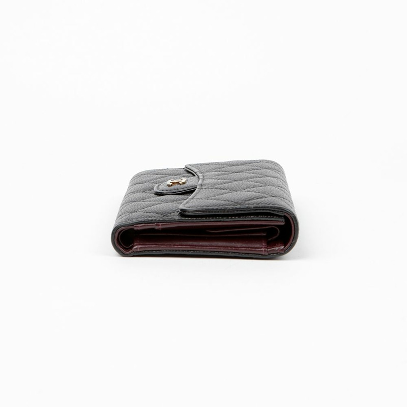 CHANEL Caviar 經典長版皮夾 A31506-4