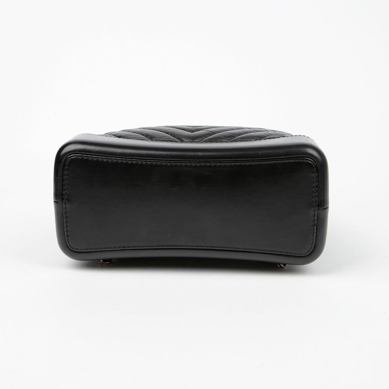 【包稅】CHANEL Gabrielle Chevron 中型背包 A94502-5