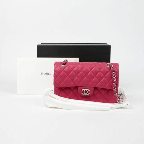 CHANEL Caviar Skin 經典小號翻蓋單肩包 A01113