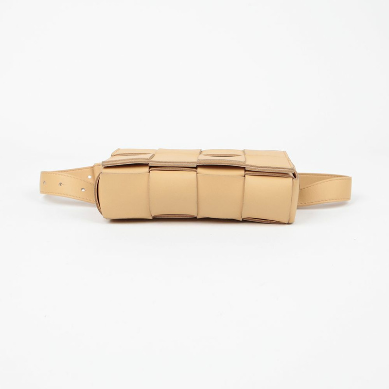 BOTTEGA VENETA 卡式腰包 668572-4