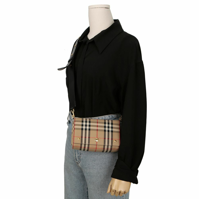 BURBERRY Vintage 格紋小號肩斜背包 8026454-8