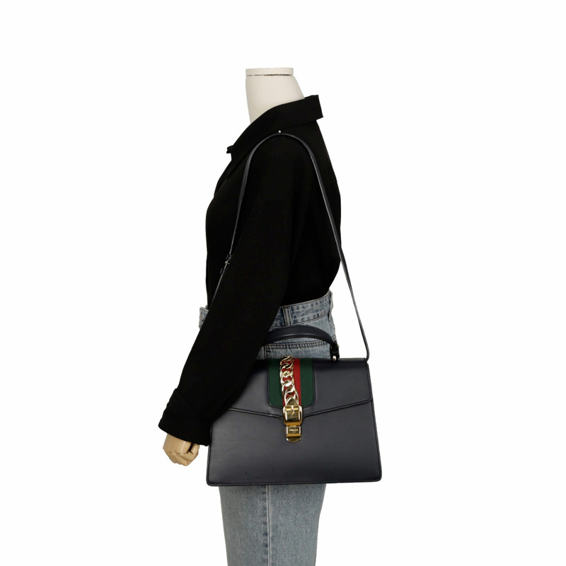 GUCCI Silvy 中號頂部提把托特單肩包 431665-16