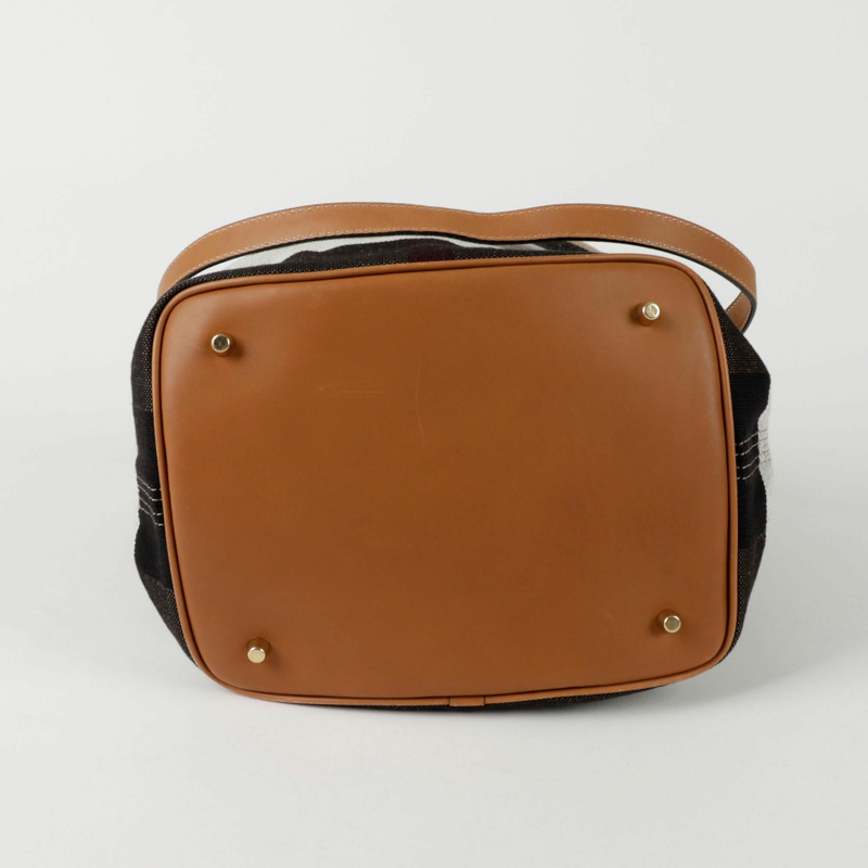 BURBERRY Ashby Hobo 中型托特單肩包 3945742-6