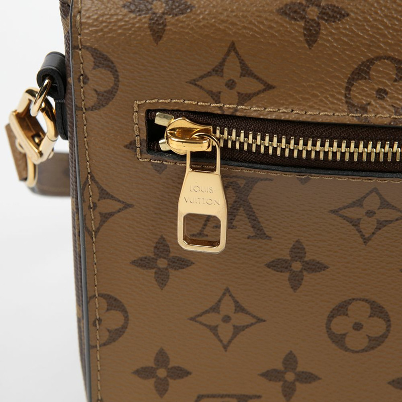 LOUIS VUITTON M41465 Reverse Pochette Metis 托特單肩包-4
