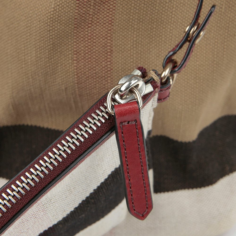 BURBERRY Ashby 小號流蘇斜背包 4020485-2