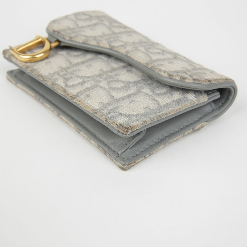 DIOR 斜角馬鞍形翻蓋卡包 S5611CTZQ-7