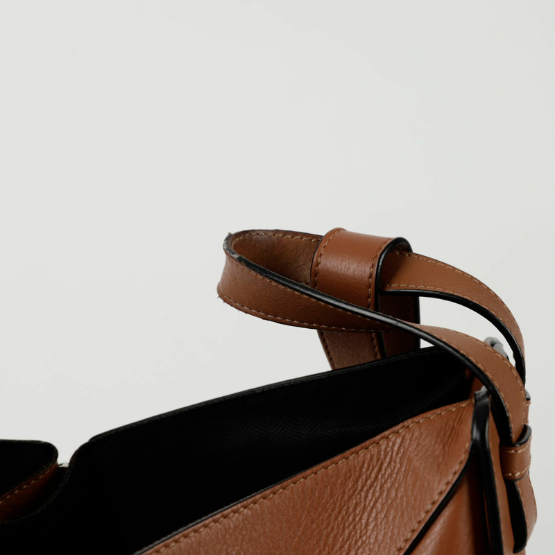 LOEWE 387 30 S35 Hammock 小號托特單肩包-6