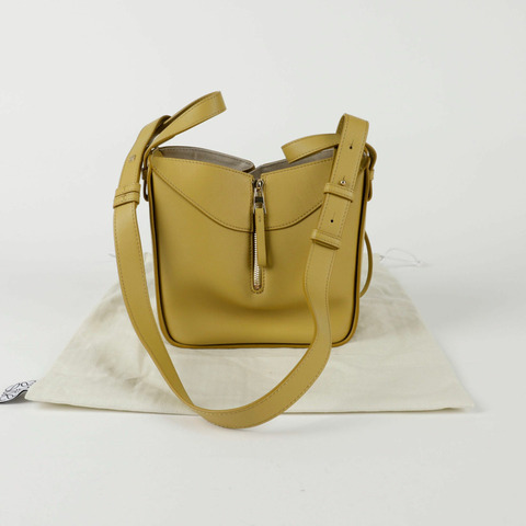LOEWE 緊湊型吊床手提單肩包 A538H13X10