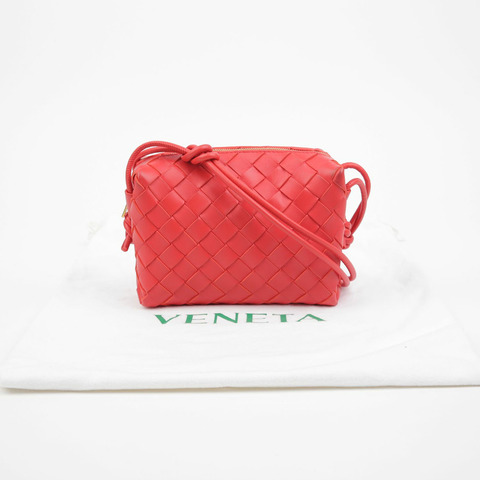 BOTTEGA VENETA 680254 Loop 迷你肩斜背包