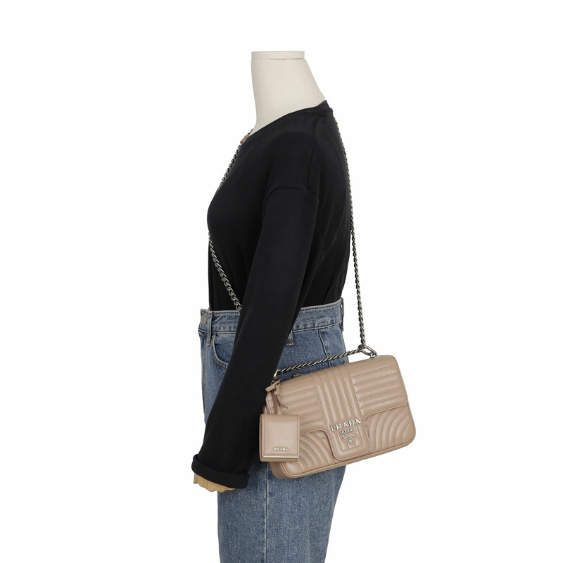 【包稅】PRADA 1BD108 鏈條單肩斜背包-11
