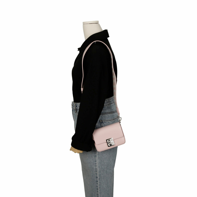 GIVENCHY BB50M3B19P 4G 直式單肩斜背包-14